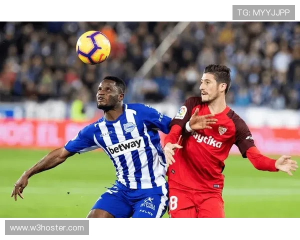 西甲球队近期多采用4-3-3阵型，战术体系趋于攻守平衡