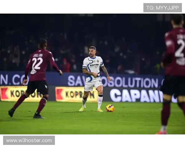 那不勒斯卫冕挑战难度增加:联赛竞争加剧,赛季走势面临考验 那不勒斯卫冕挑战难度增加:联赛竞争加剧,赛季走势面临考验