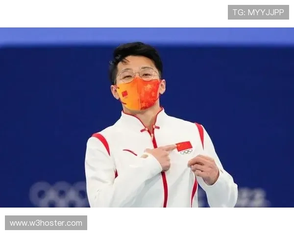 任子威居然在训练场边买了几十瓶能量饮料，这消费也太跟比赛反差大了吧！